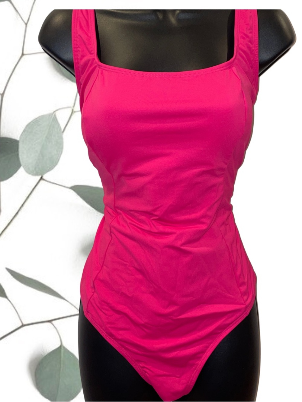 NWT Slim & Sculpt Swimsuit
